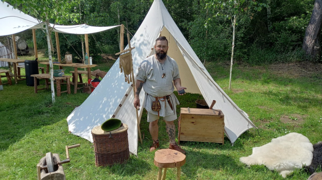 Koronacja Chrobrego na nowo. Lubin wraca do średniowiecza – Koronacja, kuźnia i kusza, średniowieczny piknik w Lubinie/fot. Andrzej Andrzejewski
