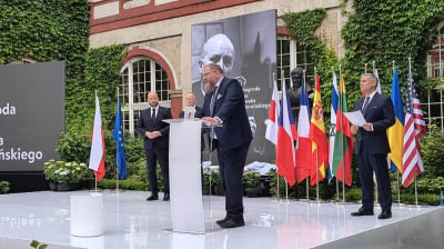 Przyznano nagrodę Jana Nowaka-Jeziorańskiego. "Miejsca pamięci o trudnej historii, są potrzebne bardziej niż kiedykolwiek"