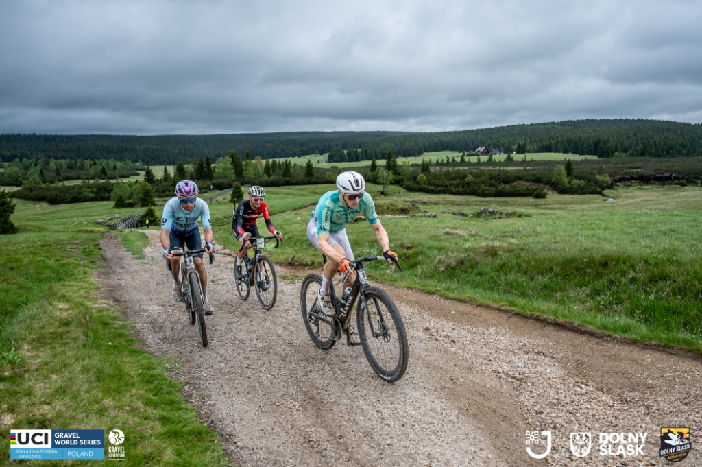 UCI Gravel World Series w Jakuszycach. Adam Toupalik i Hanna Nilsson najlepsi w wyścigu na 120 km - Fot. Organizator