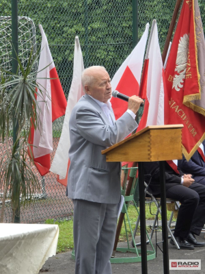 Mają ponad 90 lat, a wciąż odwiedzają swoją szkołę. Absolwenci "Radiobudy" wspominają dawne czasy - 0