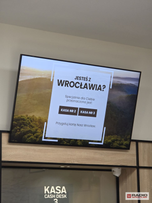Nagroda za frekwencję wyborczą. Wrocławianie szturmem ruszyli do Zamku Książ - 3