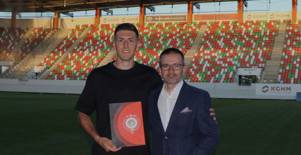 Michalis Kosidis wzmacnia Zagłębie Lubin - Michalis Kosidis podpisał kontrakt z Zagłębiem Lubin. Fot. zaglebie.com