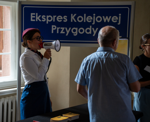 DRJ: Szukaliśmy Złotego Pociągu na Letnim Festiwalu Tajemnic w Zamku Książ - 10