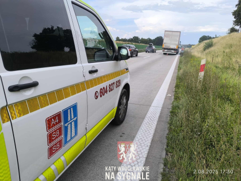 15-kilometrowy korek na A4 pod Wrocławiem. Wszystko z powodu pożaru koła [ZDJĘCIA] - 3