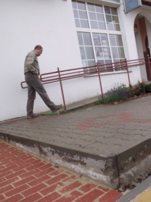 Mnożą się budowlane absurdy  - 2