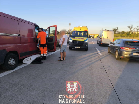Mnóstwo utrudnień na autostradzie A4. Trzy pojazdy zderzyły się też na AOW [ZDJĘCIA] - 11