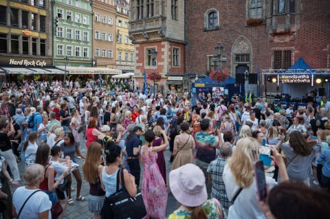 Te wrocławskie atrakcje pękały w szwach w długi weekend. Ed Sheeran i Zoo Wrocław rozbili bank! - 6