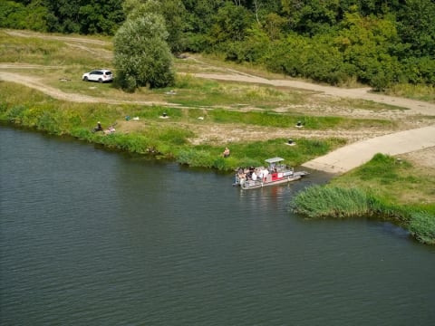 We Wrocławiu od września popłynie... prom! To świetna wiadomość dla pieszych i rowerzystów - 2