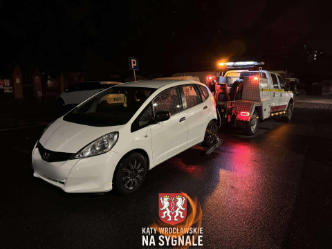 Pijany motocyklista spowodował wypadek i trafił do szpitala. Miał ponad dwa promile [ZDJĘCIA] - 0