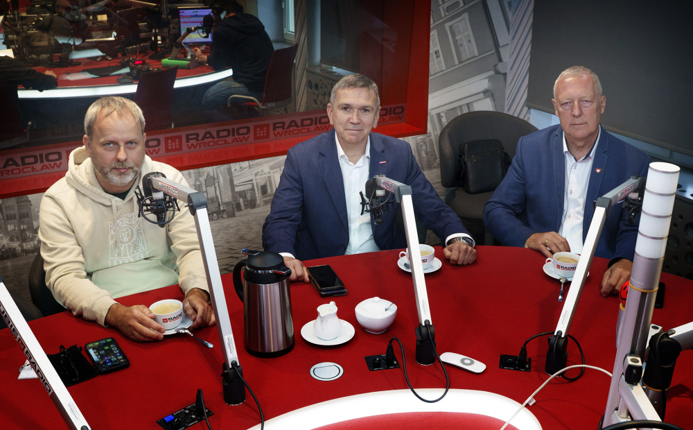 Debata parlamentarna: Marek Chmielewski, Paweł Hreniak i Arkadiusz Sikora - Debata parlamentarna w Radiu Wrocław.