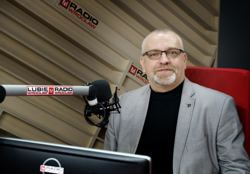 Rozmowa Dnia: Sławomir Pietrzak, dolnośląski koordynator ds. uzależnień - Sławomir Pietrzak w studiu Radia Wrocław.