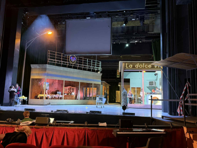 "Dzień Świstaka" w Teatrze Muzycznym Capitol. Zajrzeliśmy za kulisy spektaklu podczas pr&oacute;by