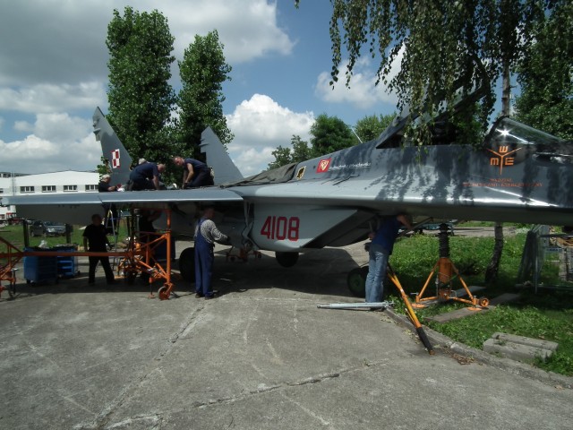 MIG- 29 na uczelni (ZOBACZ) - 24
