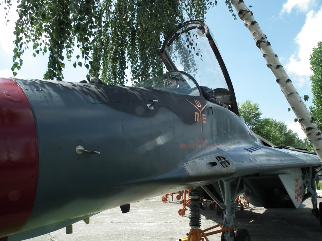 MIG- 29 na uczelni (ZOBACZ) - 21