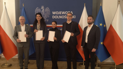 "Razem bezpieczniej" na Dolnym Śląsku. P&oacute;ł miliona złotych dla gmin i powiat&oacute;w w regionie