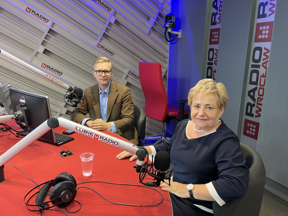 Debata samorządowa w Radiu Wrocław: Samorządy a bezpieczeństwo, dwukadencyjność - W studiu: Kamil Barczyk oraz Małgorzata Calińska-Meyer.