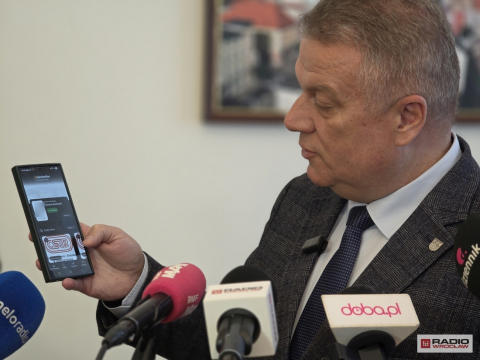 Rusza Karta Mieszkańca Dzierżoniowa. Miasto uruchamia specjalną aplikację - 2