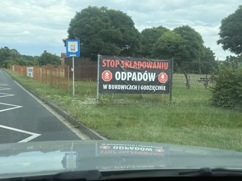 "Jestem za rozwojem, ale nie w tej formie". Mieszkańcy nie chcą rozbudowy Parku Przemysłowego w Bukowicach - 0
