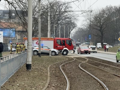 Pęknięta szyna i kolizja. Kolejne utrudnienia na wrocławskich torowiskach