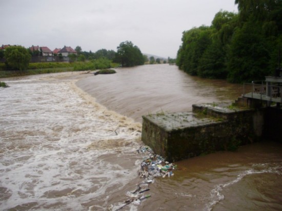 Woda w regionie opada - Fot. Radosław Janica