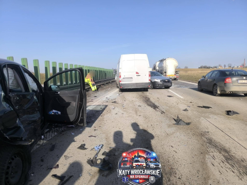Karambol na autostradzie A4. Ogromne korki pod Wrocławiem [ZDJĘCIA] - 4