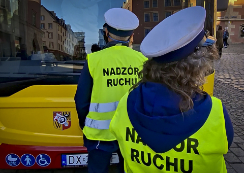 Półmaraton przebiegnięty... w autobusie. Jedyna taka akcja we Wrocławiu - 9