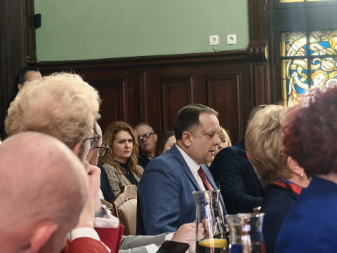 Jawor: Kontrowersyjna uchwała antyimigracyjna uchylona. W grę wchodziło 240 mln złotych - 5