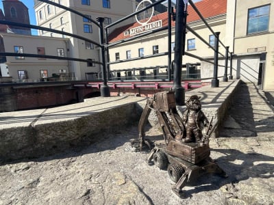 Nowy krasnal w centrum Wrocławia. Ma przypominać o wsparciu dla mieszkańc&oacute;w miasta