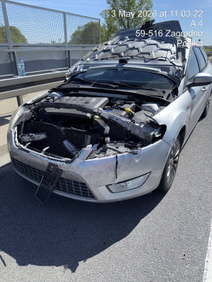 Dachowanie na autostradzie A4. Dwie osoby ranne, trasa była zablokowana [AKTUALIZACJA] - 2