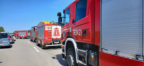 Dachowanie na autostradzie A4. Dwie osoby ranne, trasa była zablokowana [AKTUALIZACJA] - 5