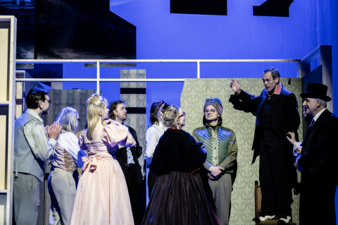 Wrocławski Teatr Współczesny zaprasza do Państwa Snu. W sobotę premiera nowego spektaklu - 2