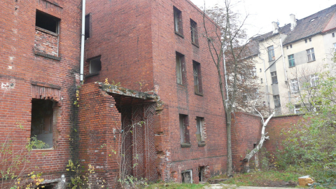 Dawna siedziba gestapo regularnie staje w ogniu. Historyczne budynki są celowo podpalane? - 1