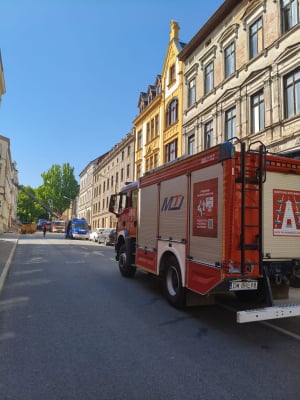 Zawaliła się kamienica w Görlitz. Nieoficjalnie: mogło dojść do wybuchu. Strażacy z Polski przeszukują rumowisko - 3