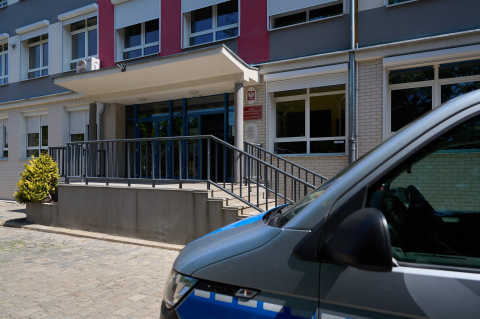  Niewybuch przy III LO we Wrocławiu. Ewakuowano ponad 430 osób - 1