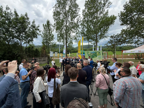 Dwie nowe stacje na Dolnym Śląsku. Jechaliśmy pierwszym pociągiem nad Jezioro Bielawskie i w Góry Sowie - 6