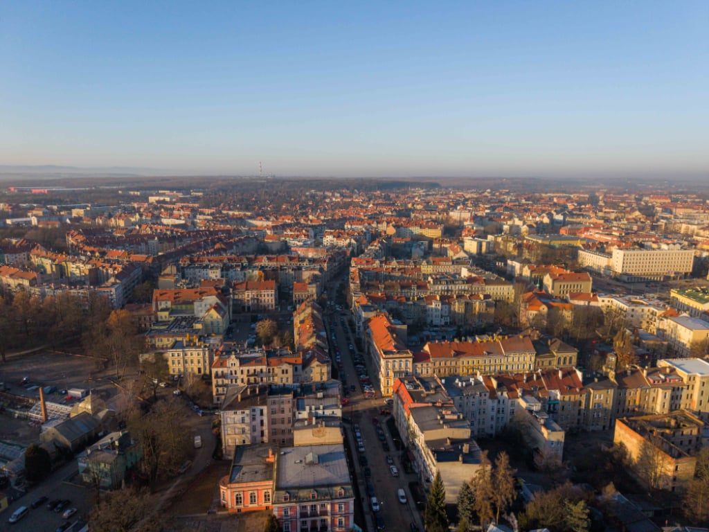 Mają dość hałasu i ciężarówek, które notorycznie przekraczają prędkość pod samymi oknami.