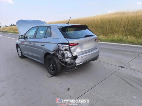 Karambol na autostradzie A4. Jedna osoba ranna, trasa w stronę Wrocławia była zablokowana [ZDJĘCIA] - 4