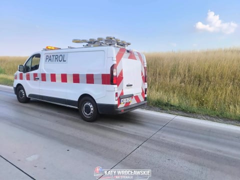 Karambol na autostradzie A4. Jedna osoba ranna, trasa w stronę Wrocławia była zablokowana [ZDJĘCIA] - 8