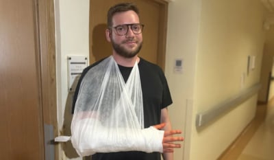 Z dw&oacute;ch r&oacute;żnych protez zrobili jedną i uratowali rękę młodemu Wrocławianinowi