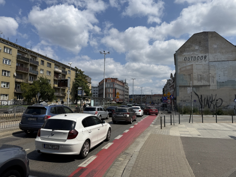 Kilka dni ogromnych korków w centrum. Tak wygląda zamknięta dla ruchu ul. Kazimierza Wielkiego [ZDJĘCIA] - 4