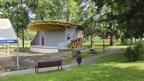 Blisko 11 milionów na rewitalizację parku miejskiego w Stroniu Śląskim. To kolejny krok odbudowy po powodzi - 2