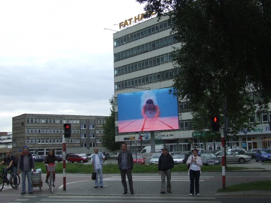 Prosto w oczy, czyli telebim przy drodze - 3