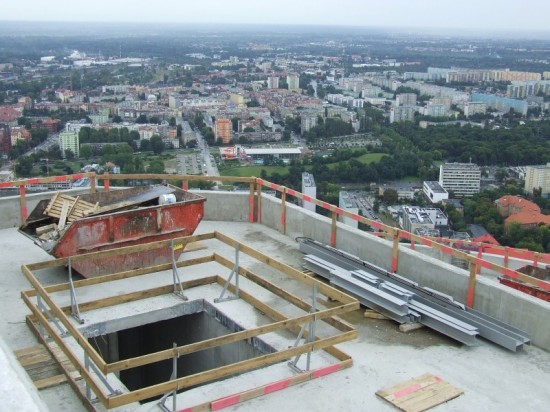 Sky Tower: Wyżej nie urośnie  - 29