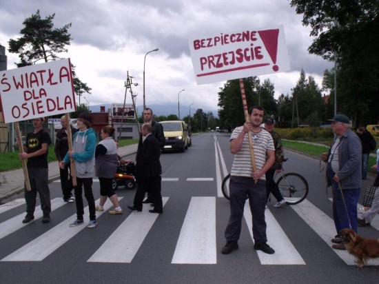 Zablokowali krajową trójkę (Zobacz) - 1