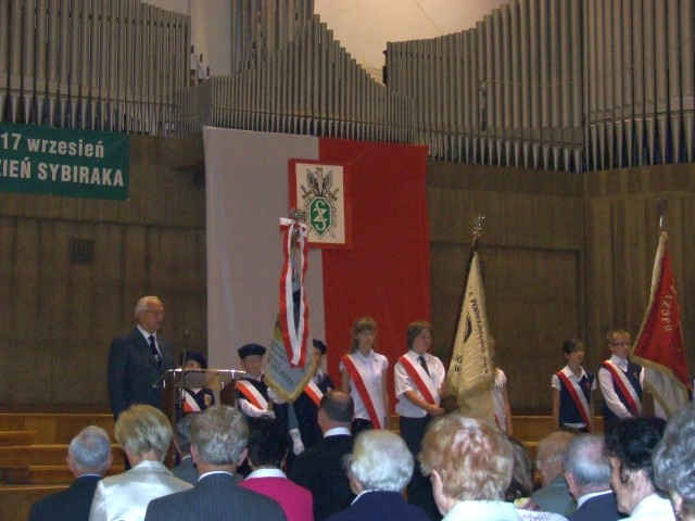 Młodzież pamięta o Sybirakach - fot. Marta Kliber