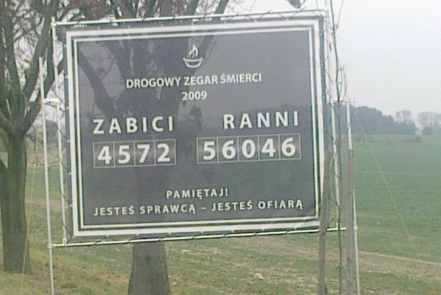 Zegary śmierci na drogach - fot. mat. prasowe