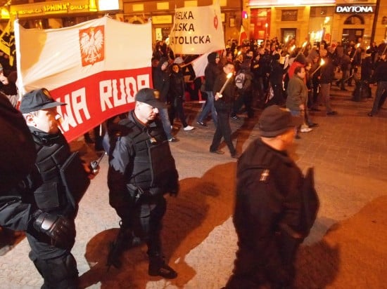 W centrum starli się manifestanci  - 2