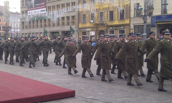 Święto wojskowych na rynku - 7