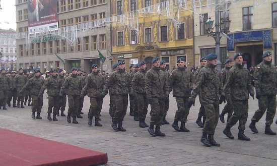 Święto wojskowych na rynku - 8