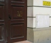 Taki sam, ale inny. "Absurd" - 